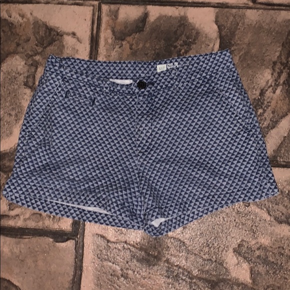 shorts by gap - Picture 1 of 3